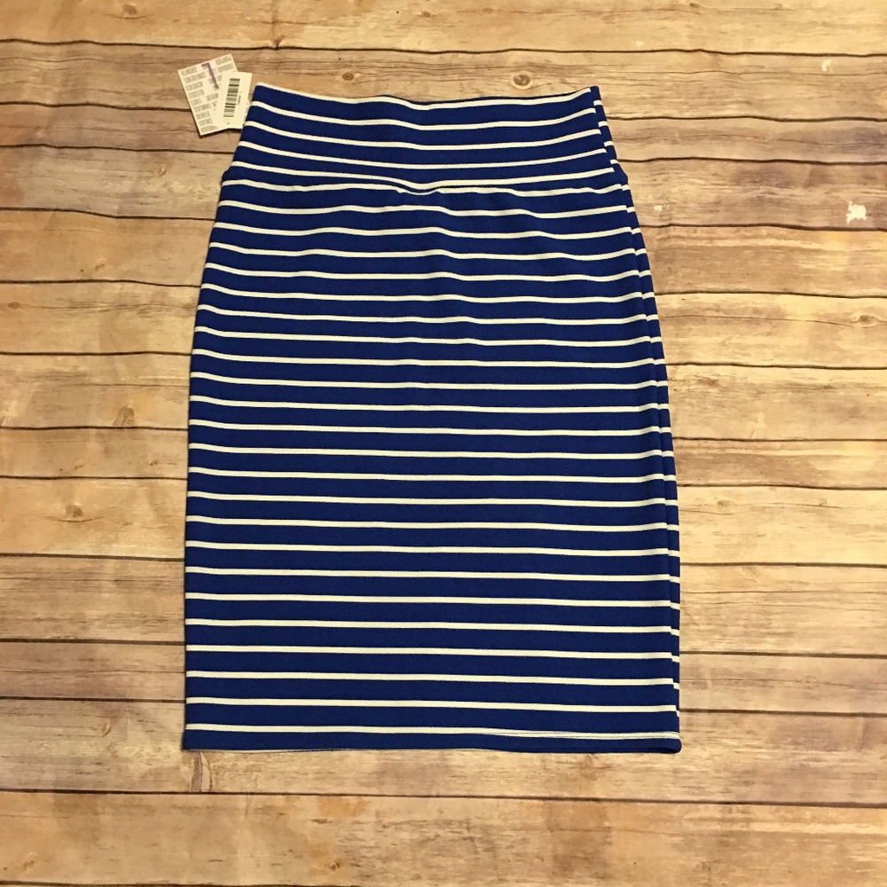 🎉 LuLaRoe Cassie Royal Blue & White Striped Skirt